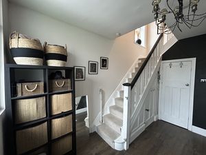 Photo 16- click for photo gallery